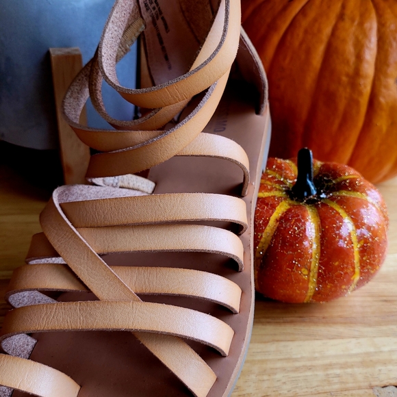 Mossimo Supply Co Sandals - Picture 3 of 5